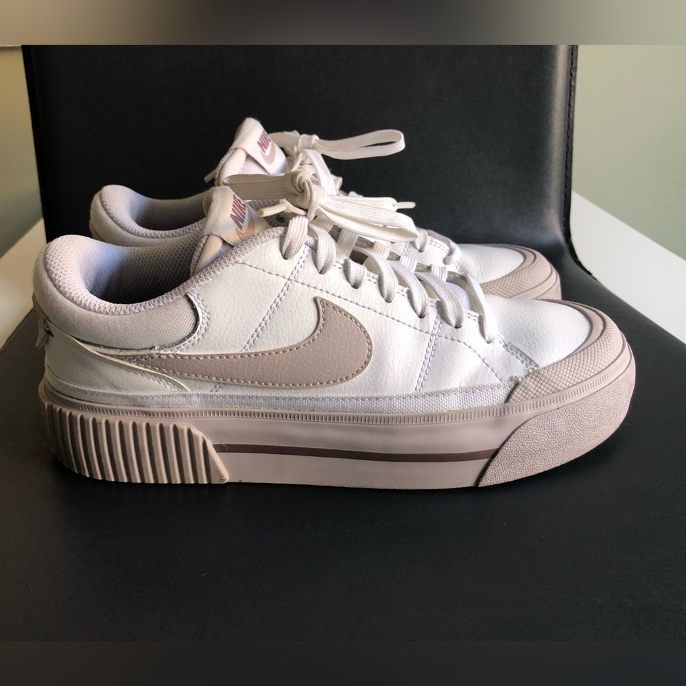 Nike Womens Court Legacy Lift “White Smokey Mauve” Sneaker Size: US 7 EUR 38